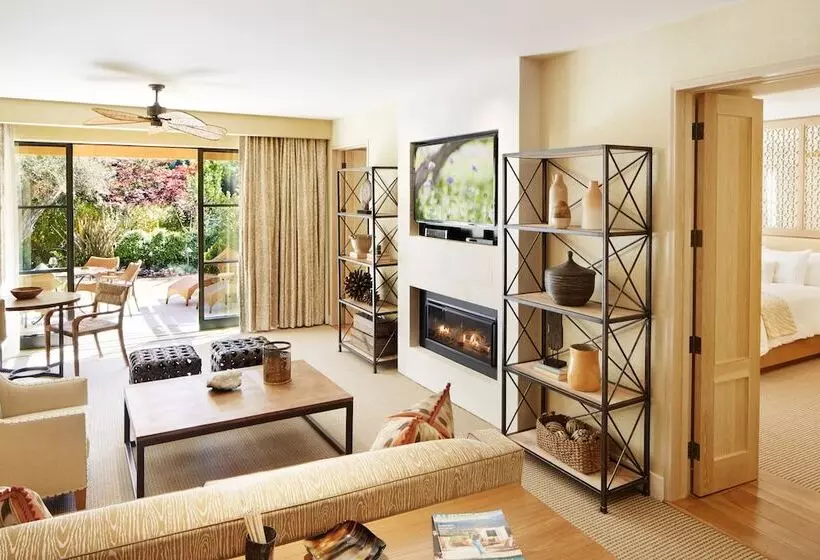 ホテル Auberge Du Soleil