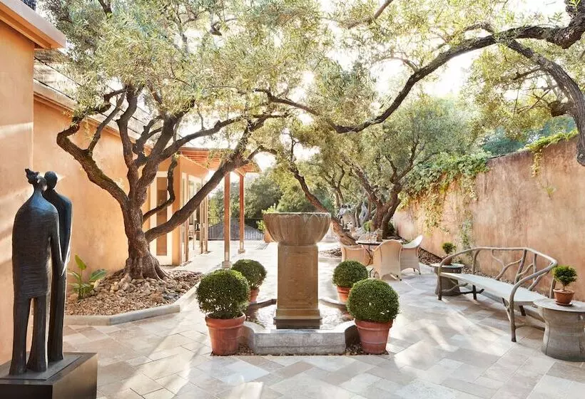 ホテル Auberge Du Soleil