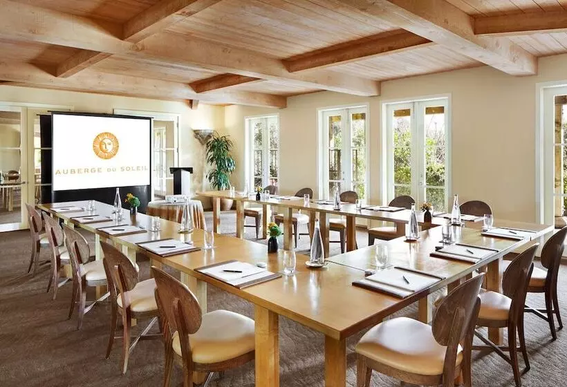 ホテル Auberge Du Soleil