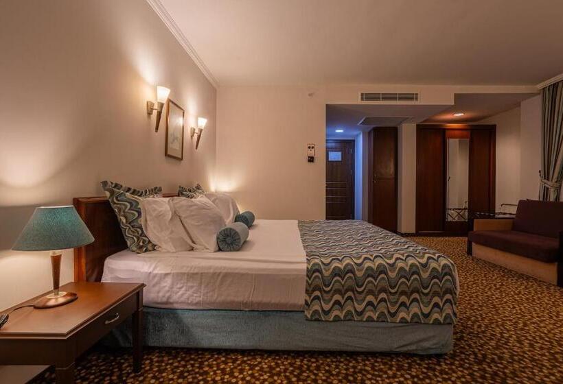 هتل Best Western Plus Khan