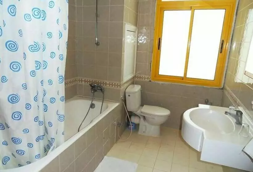 Отель Les Mimosas Tabarka