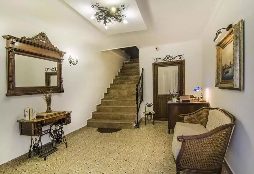 هتل Maison Bahar Suites &