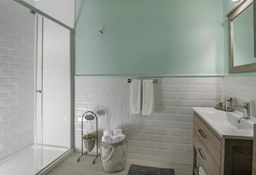 هتل Maison Bahar Suites &