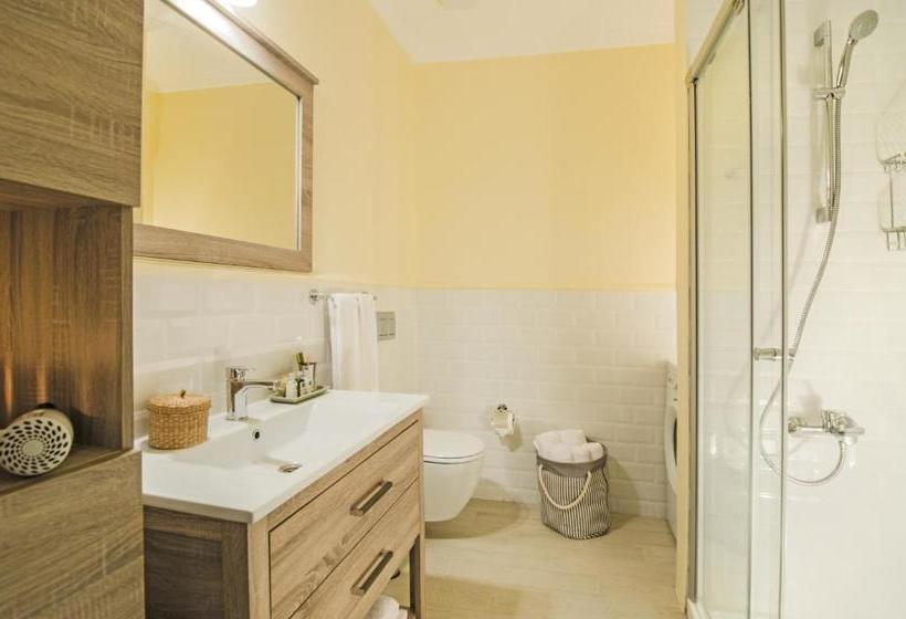 هتل Maison Bahar Suites &