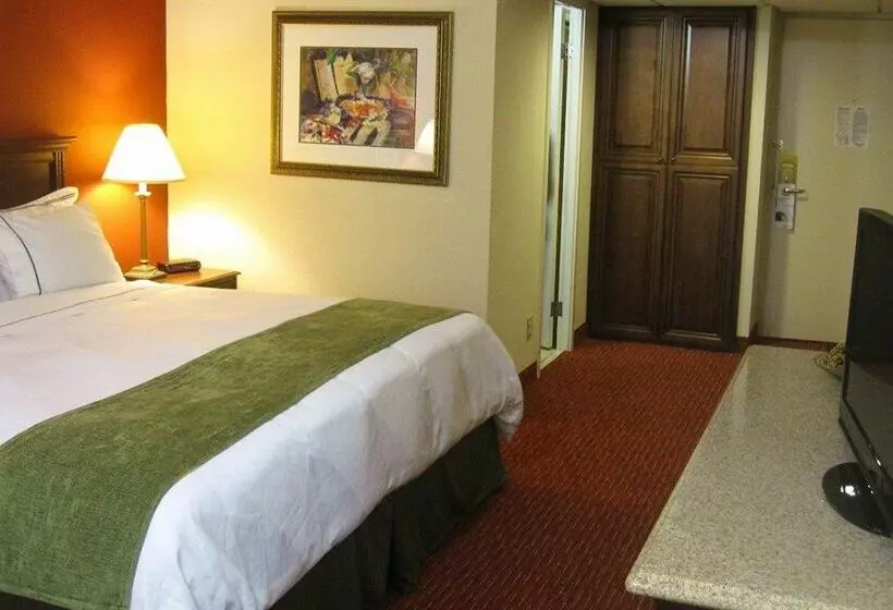 Lexington Hotel Indianapolis Airport