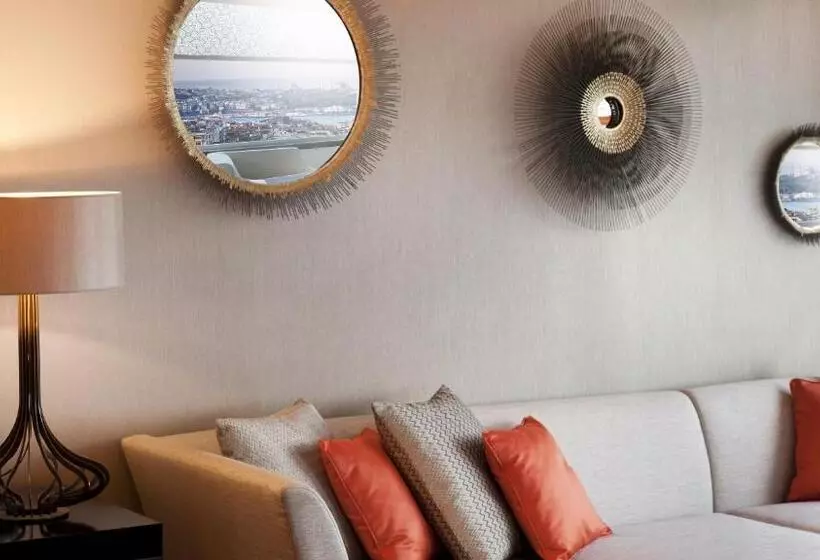 ホテル The Marmara Taksim