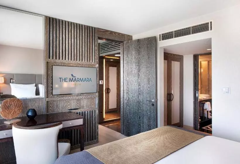 ホテル The Marmara Taksim
