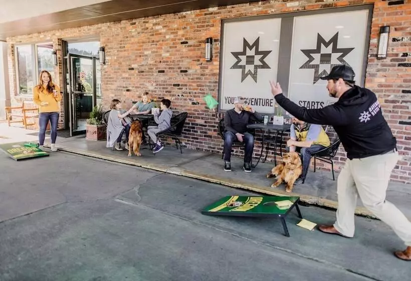 Maverick Hotel Eugene Near University, Ascend Hotel Collection