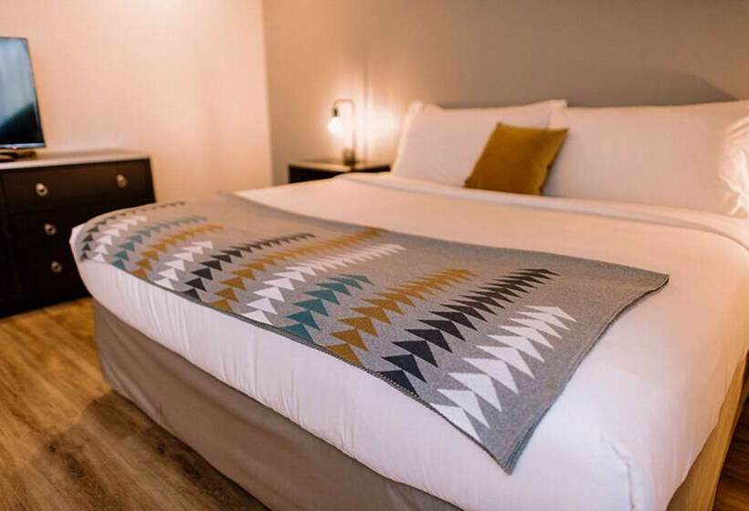 Maverick Hotel Eugene Near University, Ascend Hotel Collection