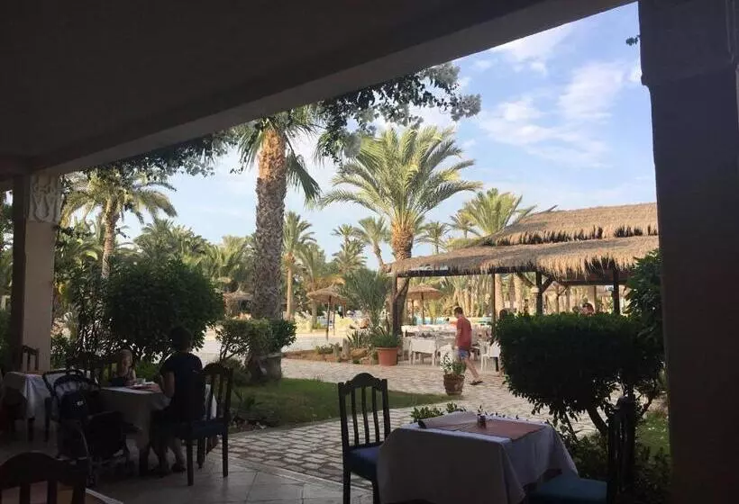 هتل Zita Beach Resort