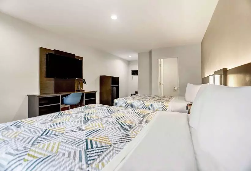 Motel 6 San Diego, Ca Airport Harbor