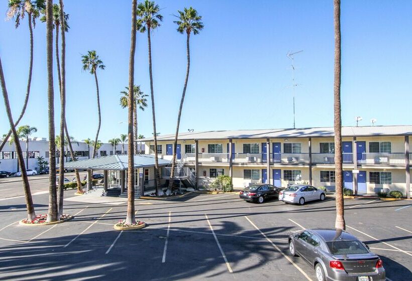 Motel 6 San Diego, Ca Airport Harbor