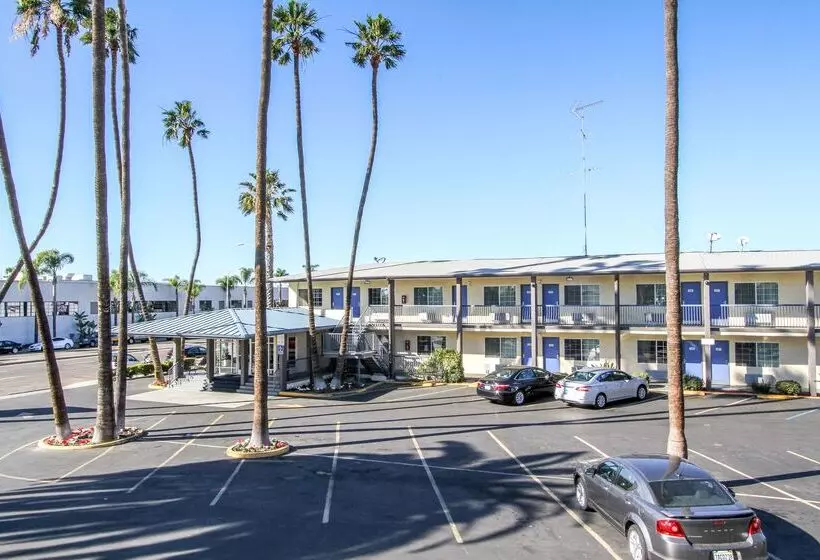 Motel 6 San Diego, Ca Airport Harbor