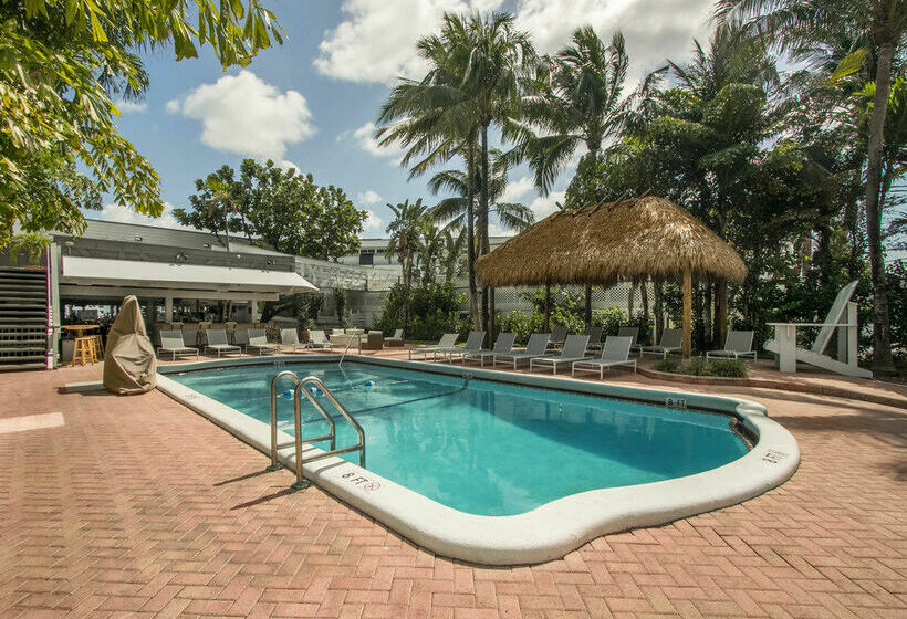 استراحتگاه Days Inn Ft. Lauderdale Bahia Cabana