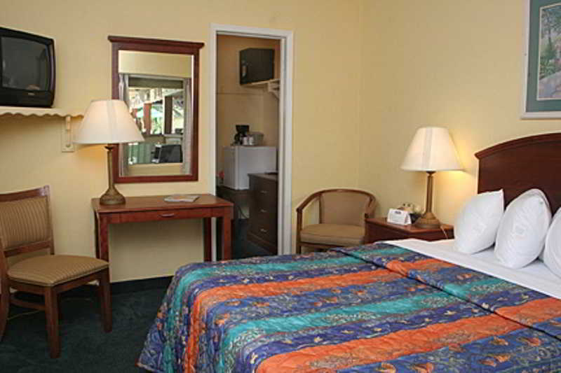 استراحتگاه Days Inn Ft. Lauderdale Bahia Cabana