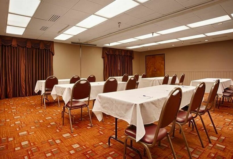 Best Western Golden Lion Hotel