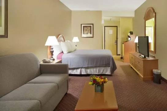 Best Western Golden Lion Hotel