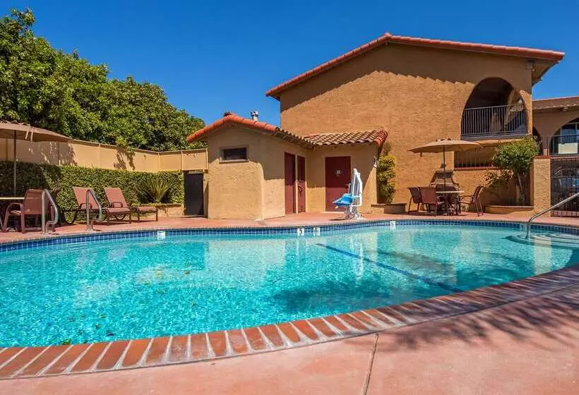 Best Western La Posada Motel