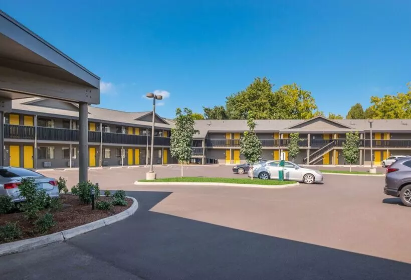 Best Western New Oregon Motel