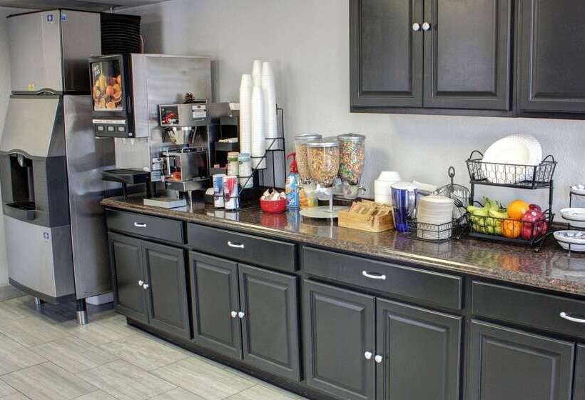 هتل Baymont By Wyndham Grand Junction