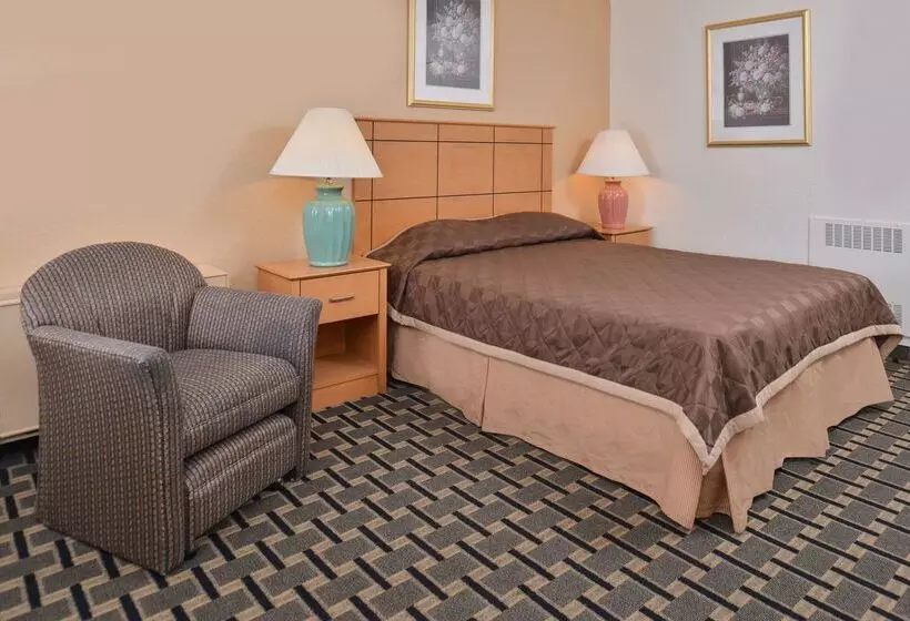Hotel Americas Best Value Inn And Suites St. Cloud