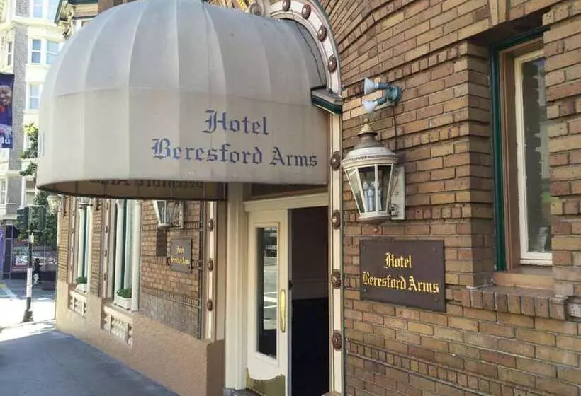 فندق Beresford Arms