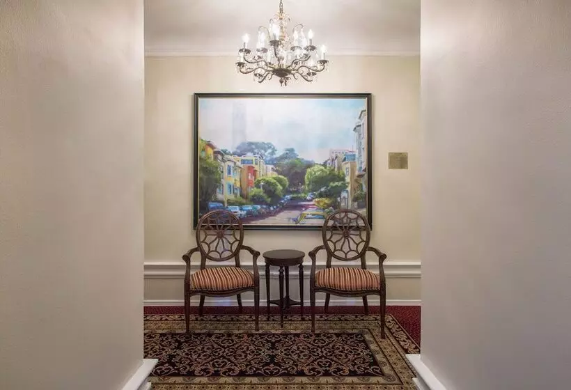 فندق Beresford Arms