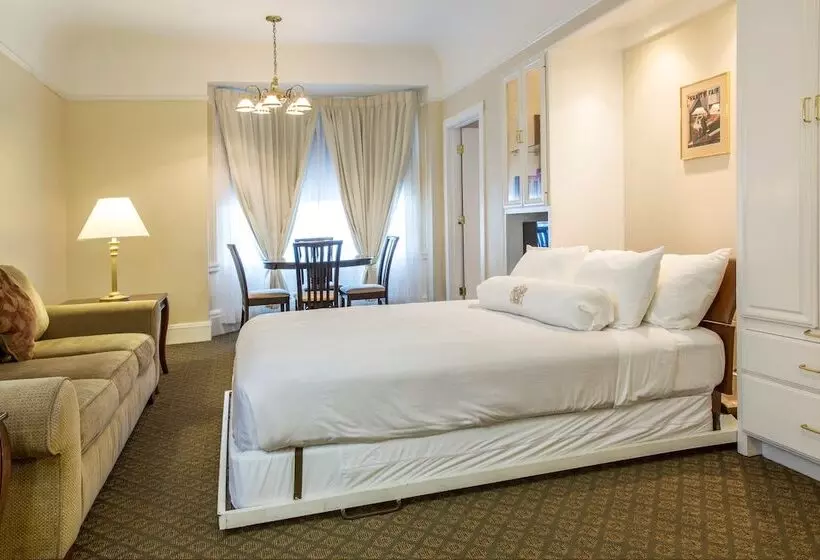 فندق Beresford Arms