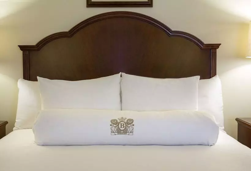 فندق Beresford Arms