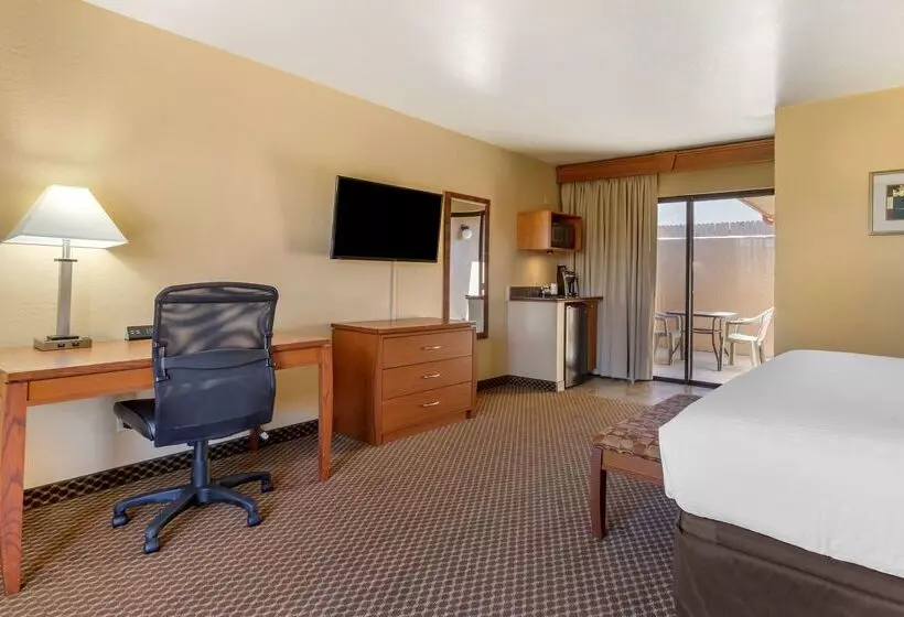 فندق Best Western Cottonwood Inn