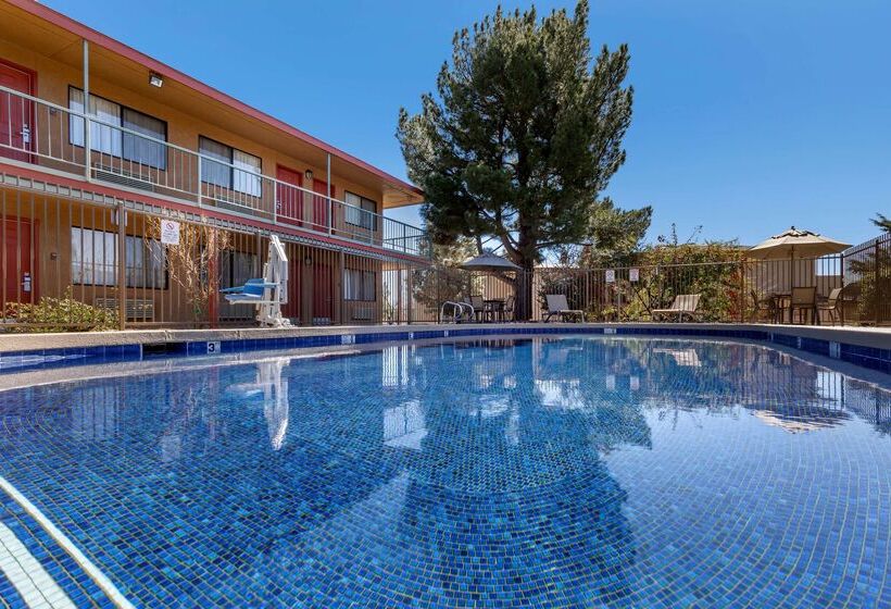 ホテル Best Western Cottonwood Inn