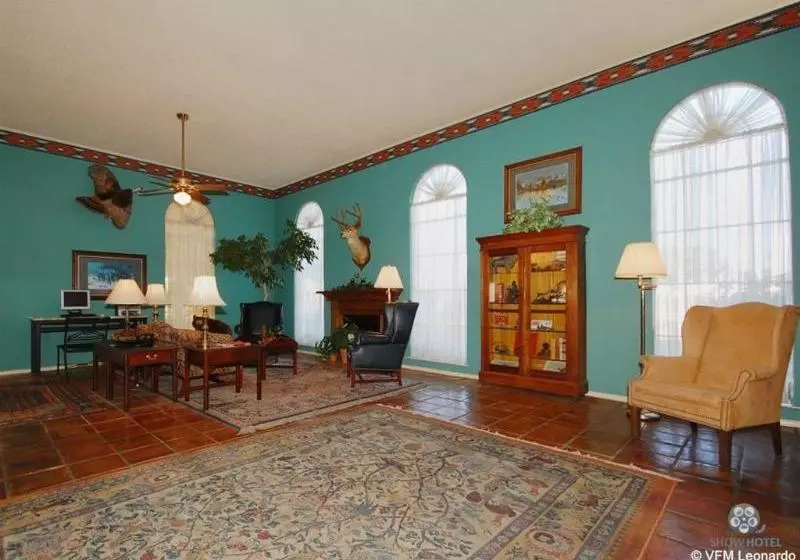 فندق Best Western Old Main Lodge