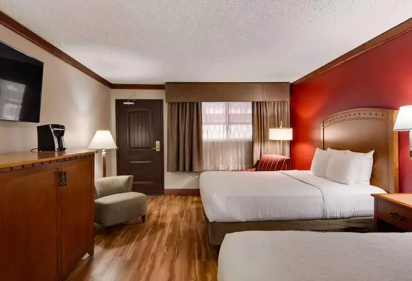 فندق Best Western Plus Greenwell Inn