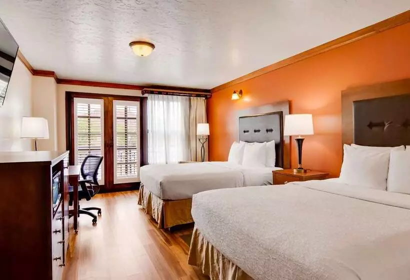 فندق Best Western Plus Greenwell Inn