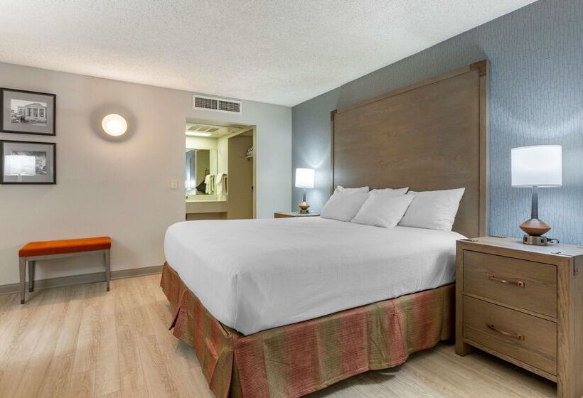 בית מלון כפרי Best Western Plus Kings Inn And Suites