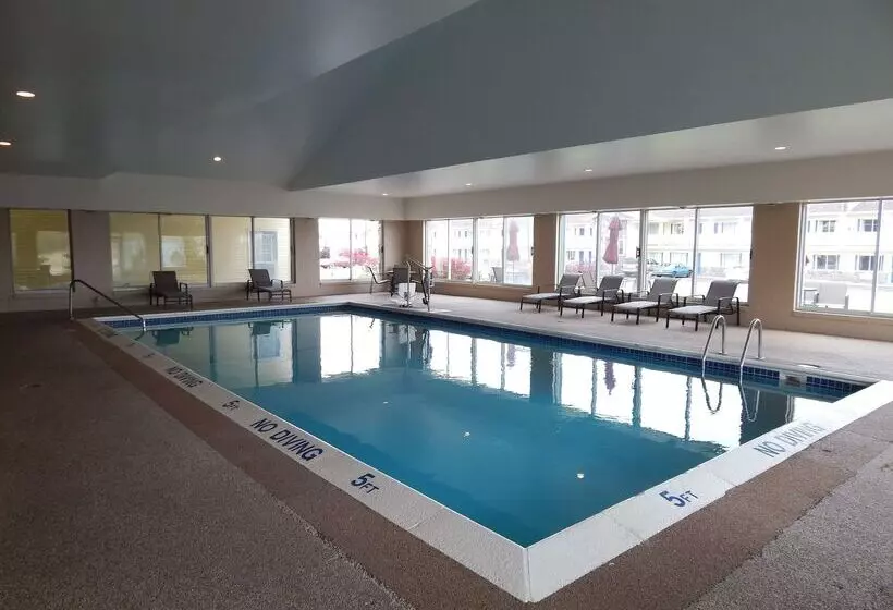 فندق Best Western Sault Ste. Marie