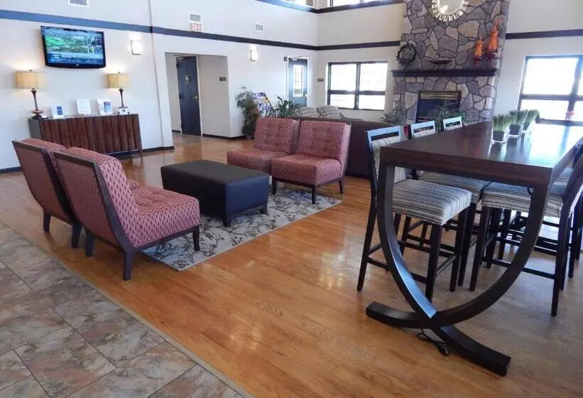 فندق Best Western Sault Ste. Marie