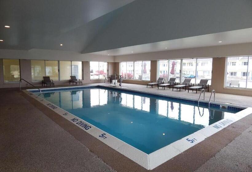 هتل Best Western Sault Ste. Marie