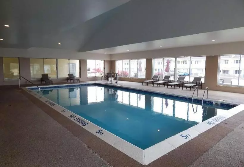 فندق Best Western Sault Ste. Marie