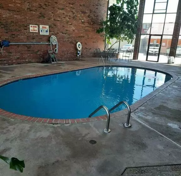 호텔 Blue Ribbon Inn And Suites