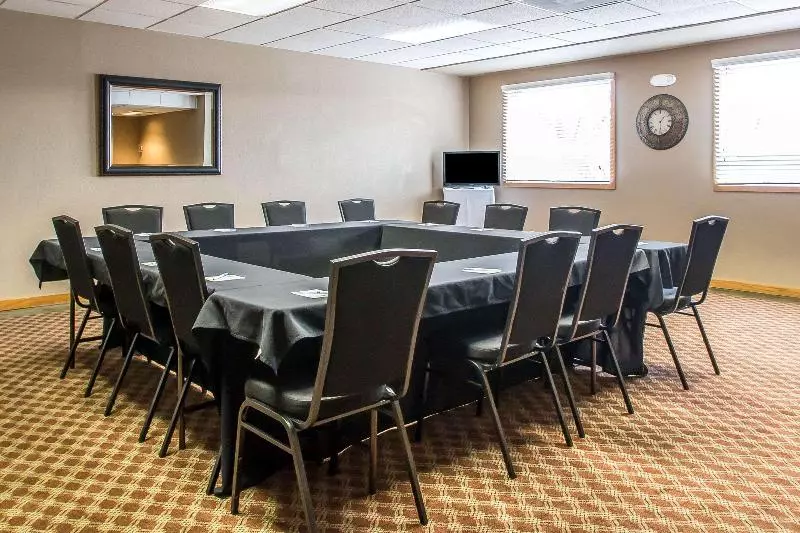 호텔 Comfort Inn & Suites Rochelle   Dekalb