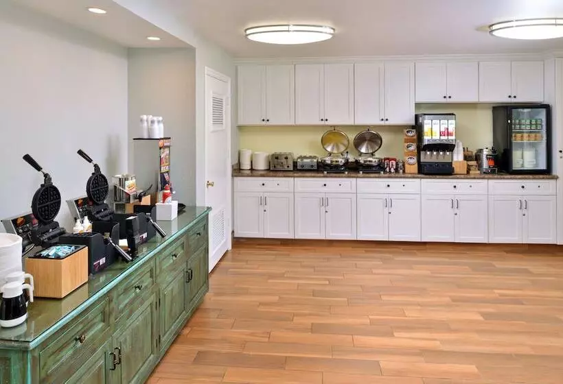 酒店 Dana Point Marina Inn