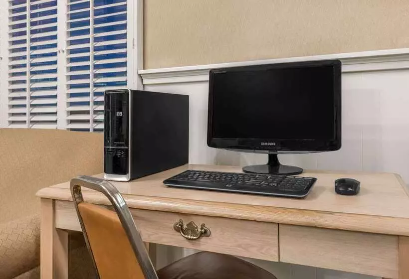 호텔 Days Inn By Wyndham Deming