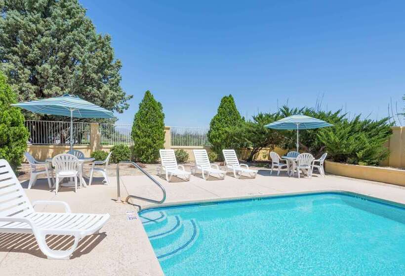 Hotel Days Inn By Wyndham Deming