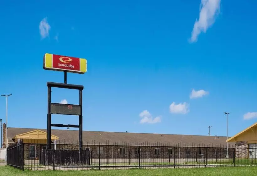 בית מלון כפרי Econo Lodge