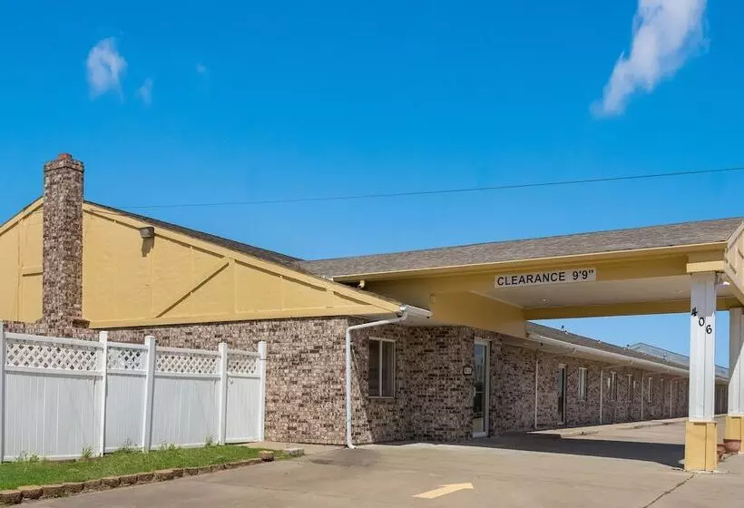 בית מלון כפרי Econo Lodge