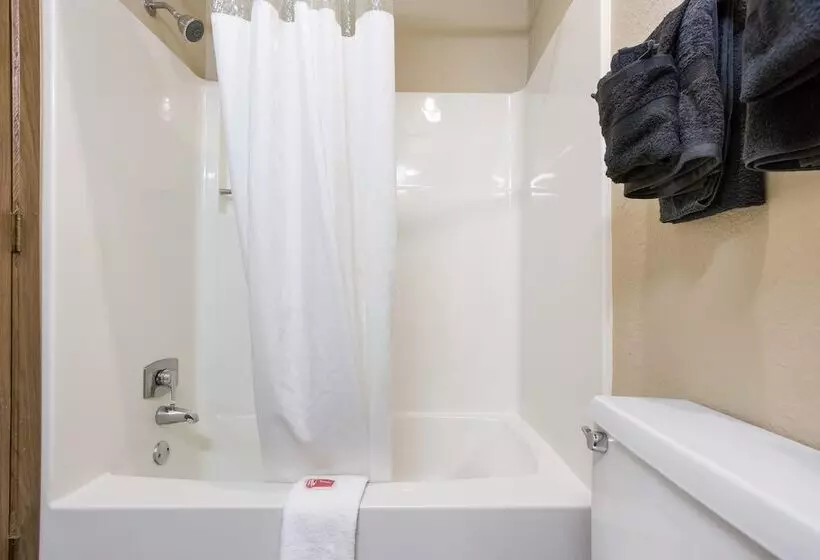 בית מלון כפרי Econo Lodge