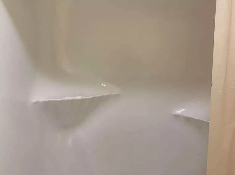 בית מלון כפרי Kansas Inn