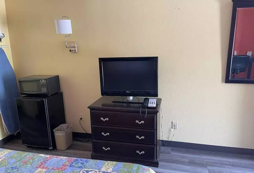 בית מלון כפרי Kansas Inn