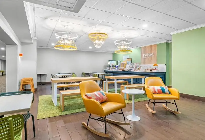 Hotelli Spark By Hilton Lockport